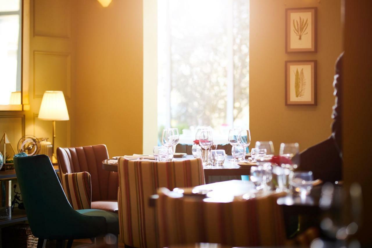 County Hotel Τσέλμσφορντ Εξωτερικό φωτογραφία